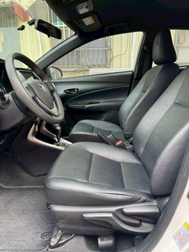 YARIS  第6張相片