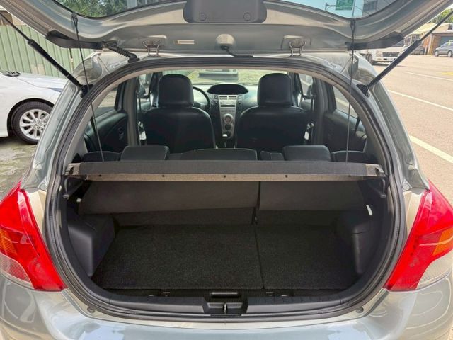 ❰ 認證車 ❱｜原鈑件✔｜引擎保固半年兩千公里｜恆溫空調｜音響快撥鍵｜可全額貸✔｜  第10張相片