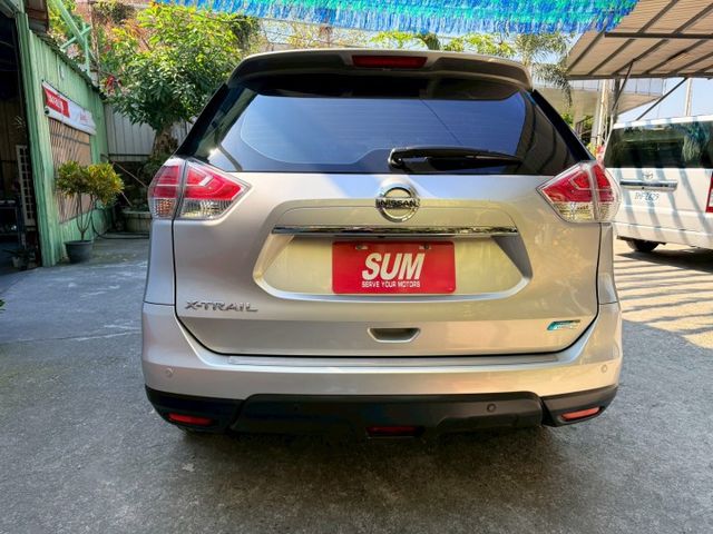 ❰ 認證車 ❱｜原鈑件✔｜影音特式版｜配備滿｜低里程｜定速巡航｜四條新胎｜本月下訂可贈送1年/2萬公里保固｜可全額貸✔｜  第5張相片