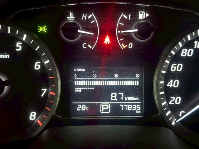 ❰ 認證車 ❱｜原鈑件✔｜超低里程｜AERO旗艦版最頂級｜免鑰匙｜安卓機｜本月下訂可贈1年/2萬公里保固｜全貸✔｜  第3張相片