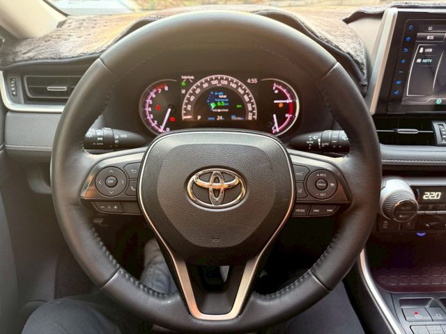 ❰ 認證車 ❱｜原鈑件✔｜尊爵版｜原漆｜一手車｜低里程｜全原廠保養｜ACC全速域｜環景360｜盲點偵測｜休旅車銷售冠軍!  第15張相片