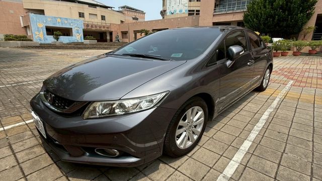 ❰ 一手車 ❱｜原鈑件✔｜全原廠保養｜低里程！｜車輛整備中｜敬請期待!!｜  第1張相片