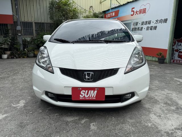 ❰ 低里程 ❱｜日系國產小鋼炮｜Vti-S頂級款｜一手車｜超低里程｜小車大空間.超大行李｜可全額貸✔  第9張相片