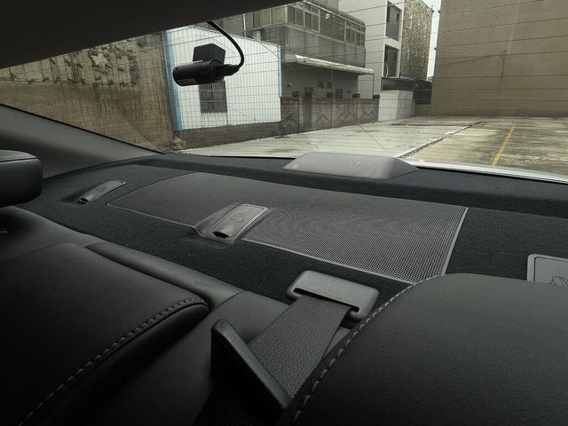 LEXUS凌志 ES300H  第10張相片