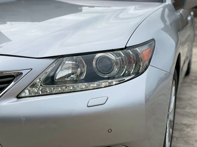 LEXUS凌志 ES300H  第17張相片