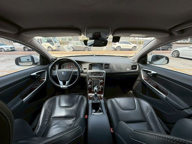 VOLVO富豪 S60  第7張相片