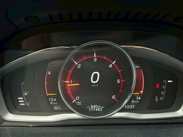 VOLVO富豪 S60  第8張相片