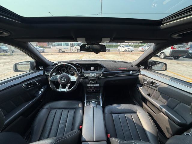 M-BENZ賓士 E300  第12張相片