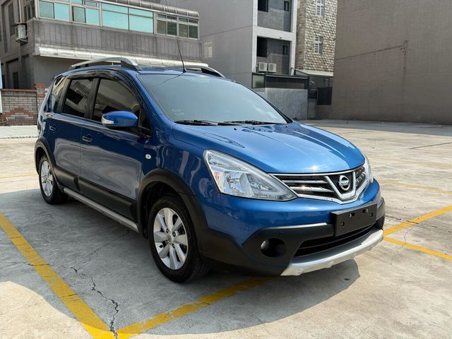 NISSAN日產 LIVINA  第2張相片