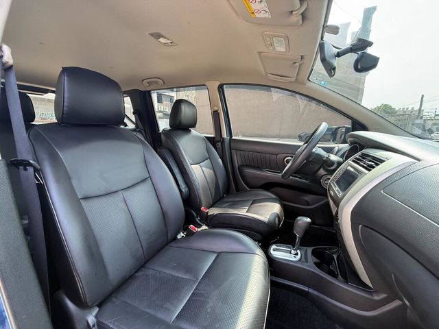 NISSAN日產 LIVINA  第5張相片