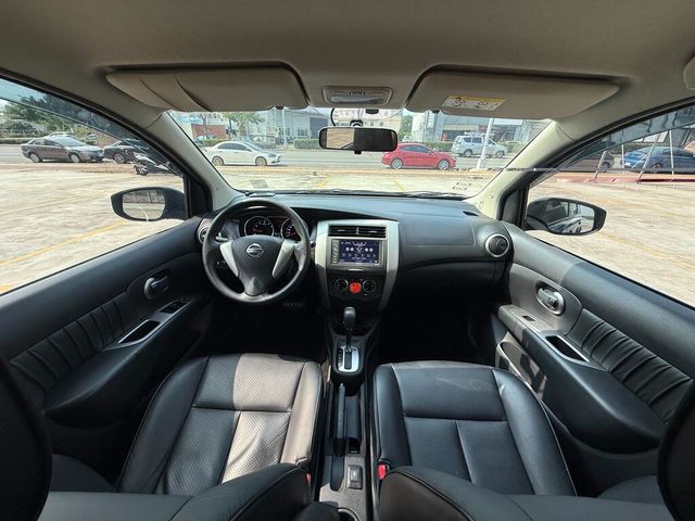 NISSAN日產 LIVINA  第7張相片