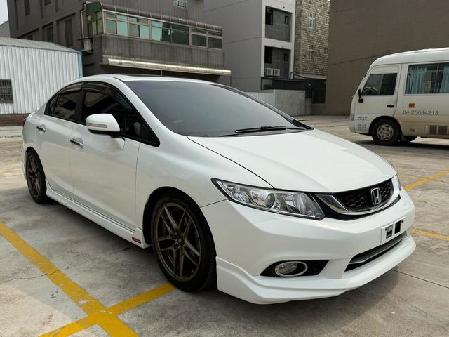 HONDA本田 CIVIC  第7張相片