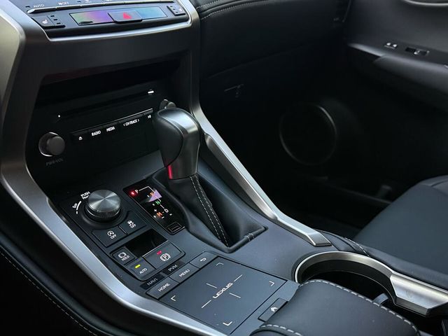 LEXUS凌志 NX200  第13張相片