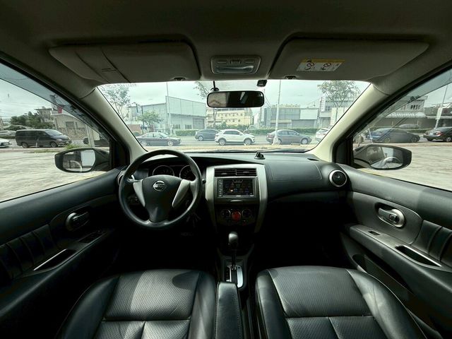 NISSAN日產 LIVINA  第7張相片