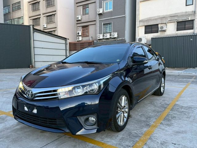 TOYOTA豐田 ALTIS  第1張相片