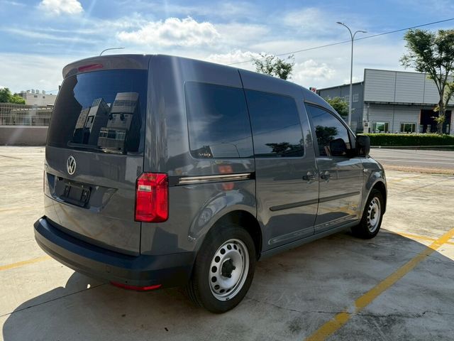 VOLKSWAGEN福斯 CADDY  第3張相片