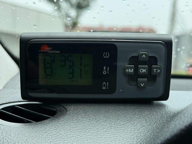 M-BENZ賓士 E200  第13張相片