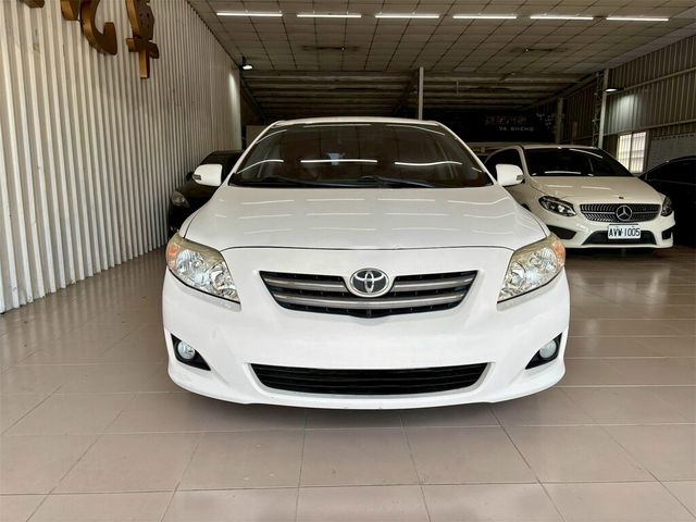 TOYOTA豐田 ALTIS  第3張相片