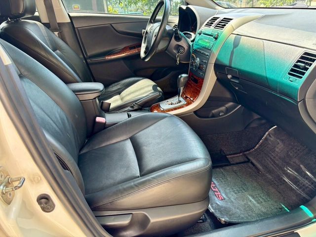 TOYOTA豐田 ALTIS  第13張相片