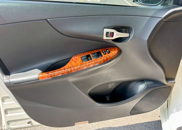 TOYOTA豐田 ALTIS  第16張相片