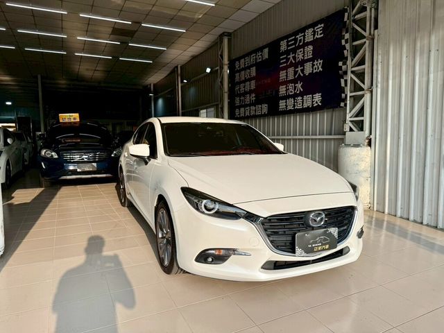 MAZDA馬自達 MAZDA 3  第1張相片
