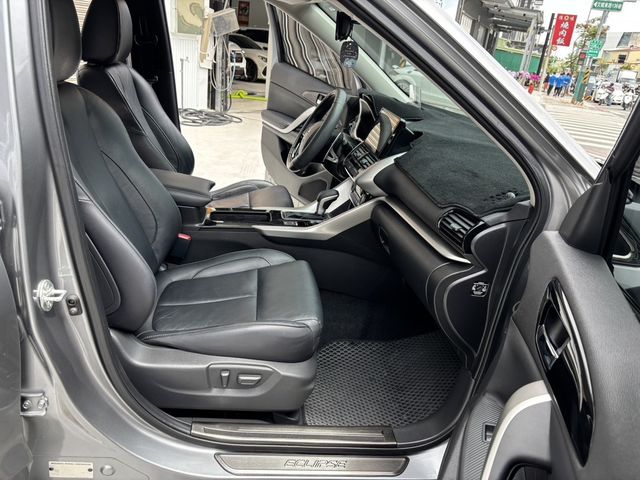 MITSUBISHI三菱 ECLIPSE  第17張相片