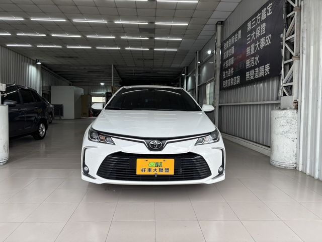 TOYOTA豐田 ALTIS  第2張相片