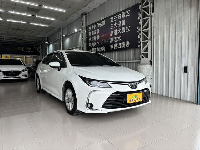 TOYOTA豐田 ALTIS  第3張相片