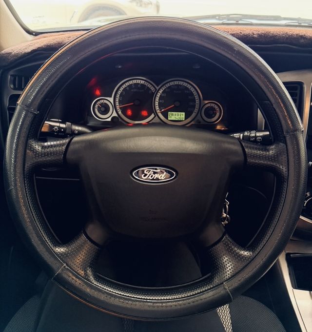 FORD福特 ESCAPE  第7張相片