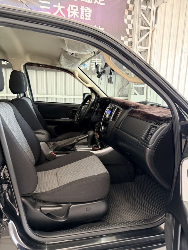 FORD福特 ESCAPE  第10張相片