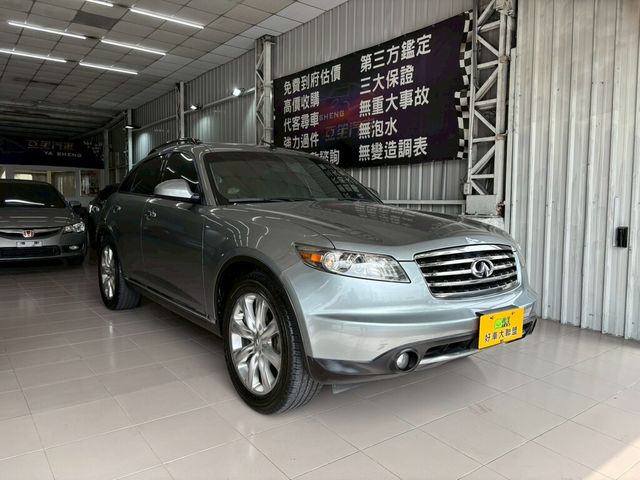 INFINITI無限 FX35  第1張相片