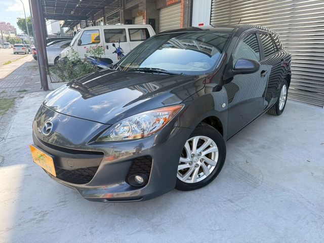 MAZDA馬自達 MAZDA 3  第3張相片