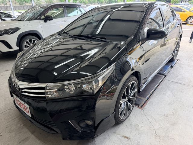 TOYOTA豐田 ALTIS  第1張相片
