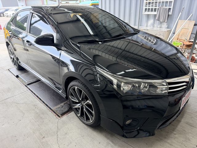 TOYOTA豐田 ALTIS  第2張相片
