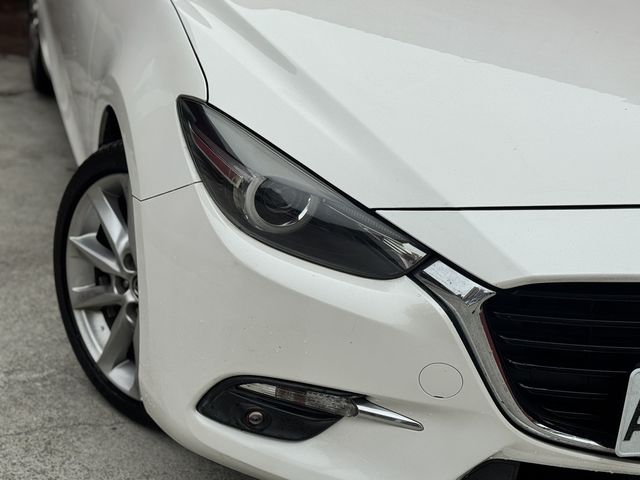 MAZDA馬自達 MAZDA 3  第7張相片