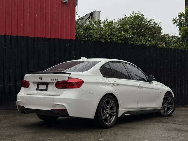 BMW寶馬 320I M SPORT  第6張相片