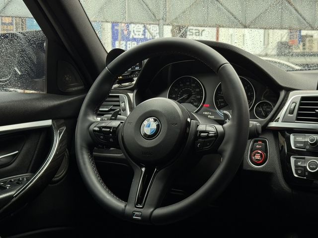 BMW寶馬 328I  第5張相片