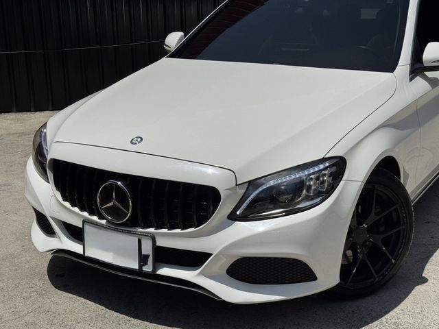 M-BENZ賓士 C300  第2張相片