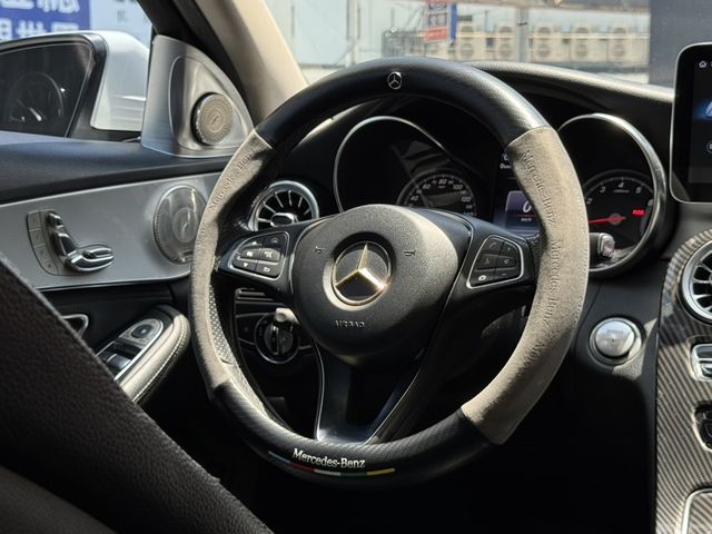M-BENZ賓士 C300  第4張相片