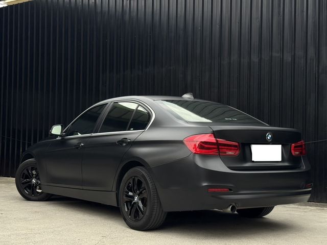 BMW寶馬 318I  第6張相片