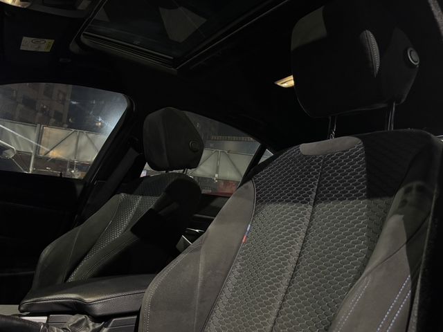 BMW寶馬 328I  第7張相片