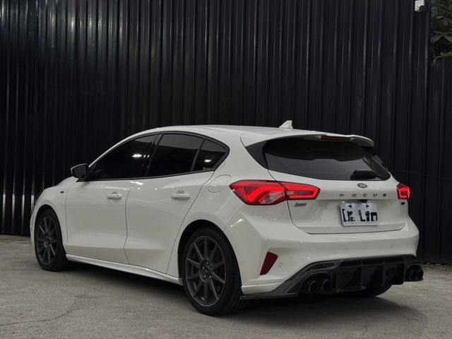 FORD福特 FOCUS  第8張相片