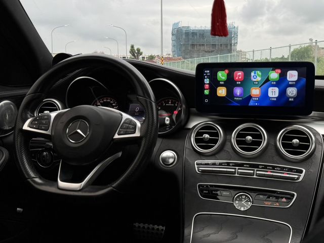 M-BENZ賓士 C300  第2張相片