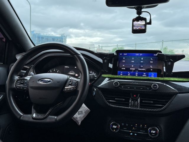 FORD福特 FOCUS  第7張相片