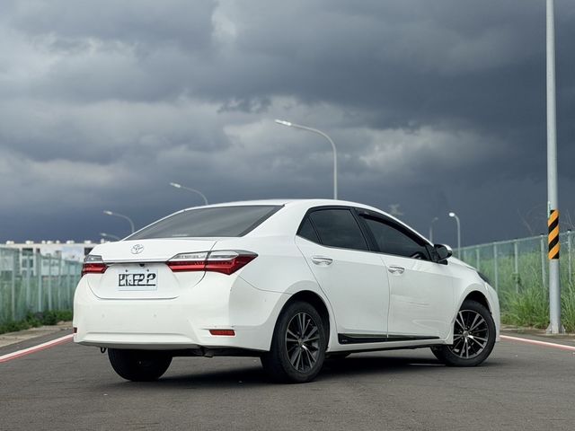 TOYOTA豐田 ALTIS  第4張相片