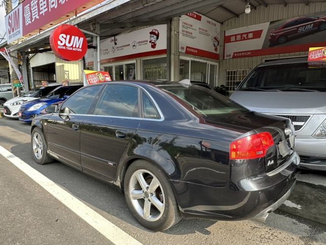 車輛配備:1.安卓主機 2.TCS防滑系統 3.車用備胎 4.大燈調節 5.車頂天窗  第2張相片