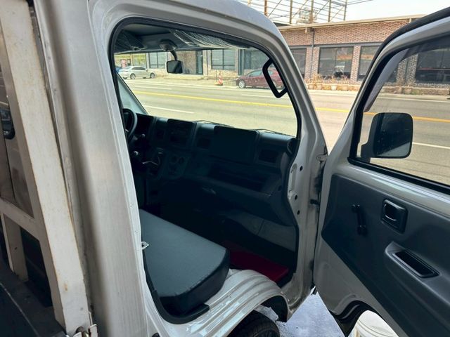 ★里程數僅跑3萬多★是你創業最需要的朋友  第10張相片