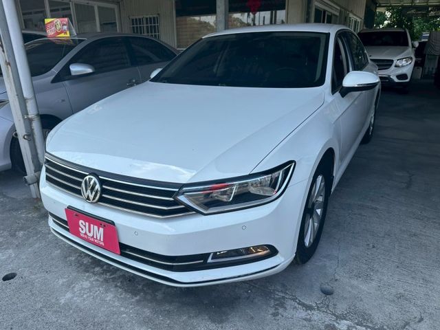 ~雙離合器7速自手排~來自德國工藝的舒適與安全，一開就懂。 經典不退流行質感與實用兼具。  第1張相片