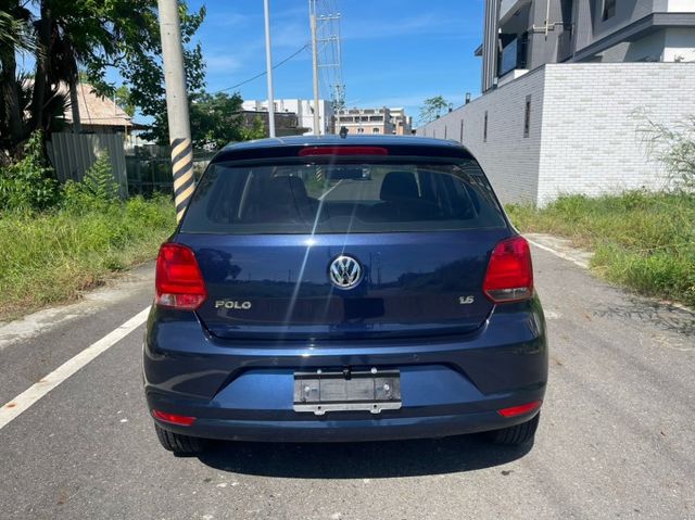 最安全的小車  操控性佳  第6張相片