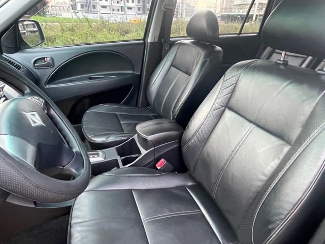 載人+載貨  超大空間  耐操好用  一車多用途  第9張相片